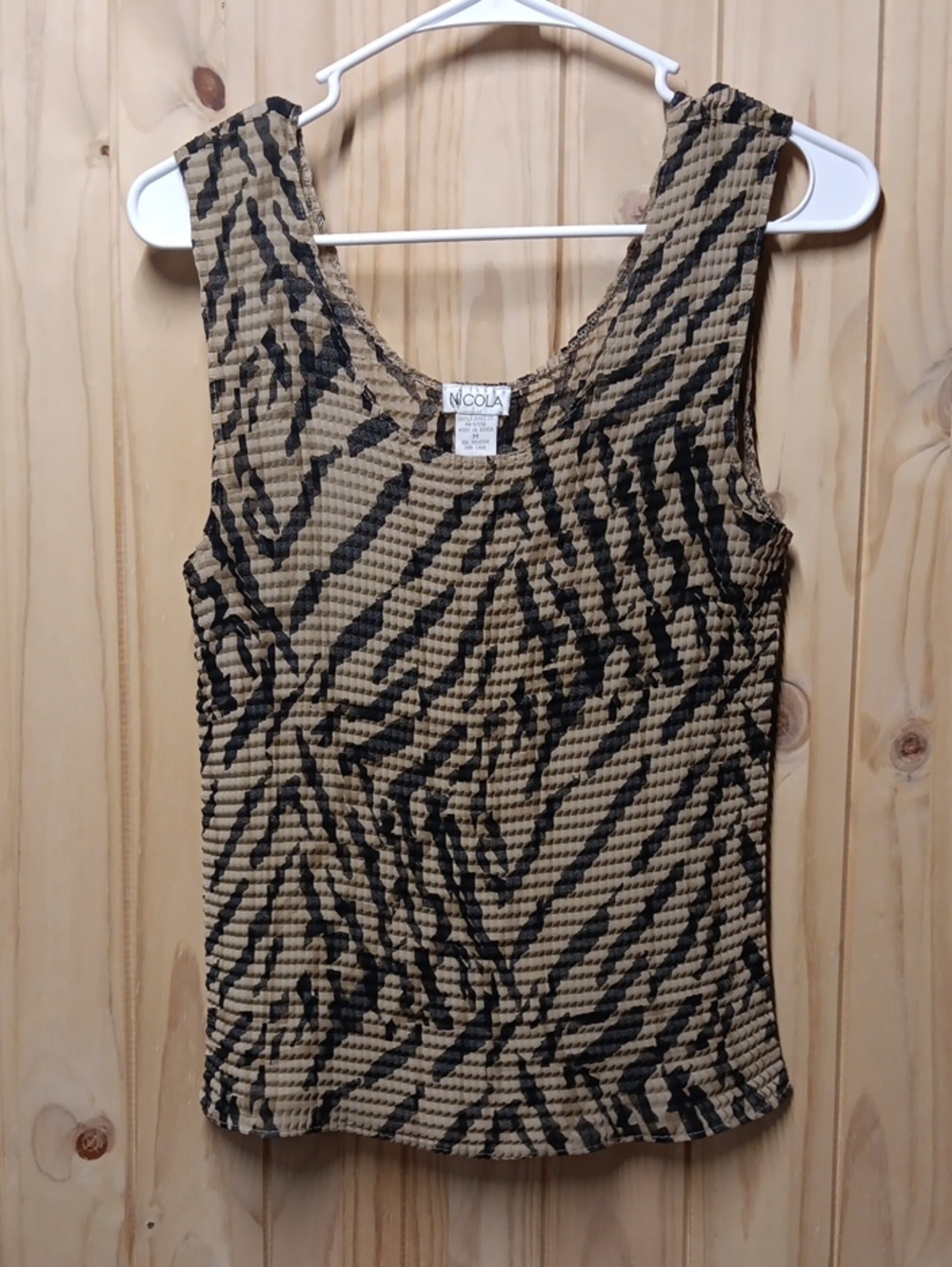 NICOLA Plisse Tan and Black Zebra Print Tank EUC